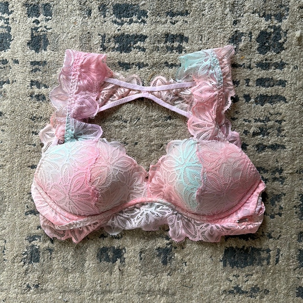 PINK VS Date Push-Up Bralette